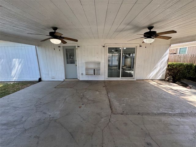 3808 Staghorn Circle S, Fort Worth, TX 76137