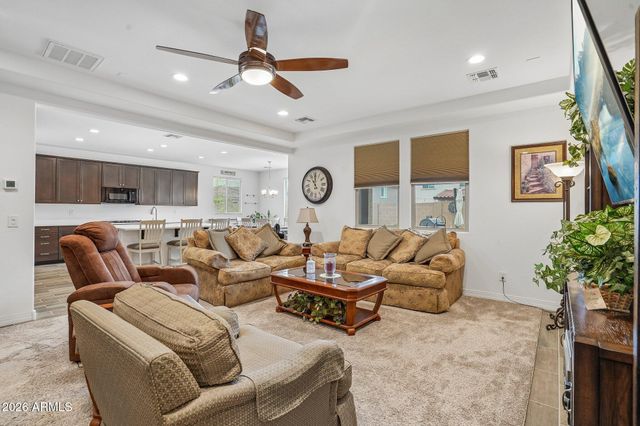 19045 W MERCER Lane, Surprise, AZ 85388