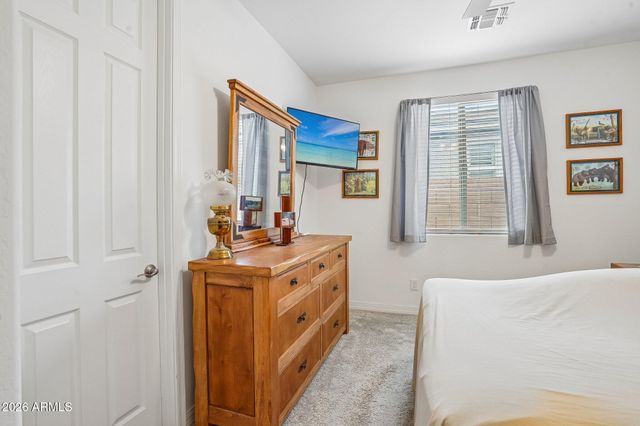 19045 W MERCER Lane, Surprise, AZ 85388