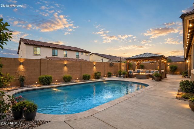 19045 W MERCER Lane, Surprise, AZ 85388