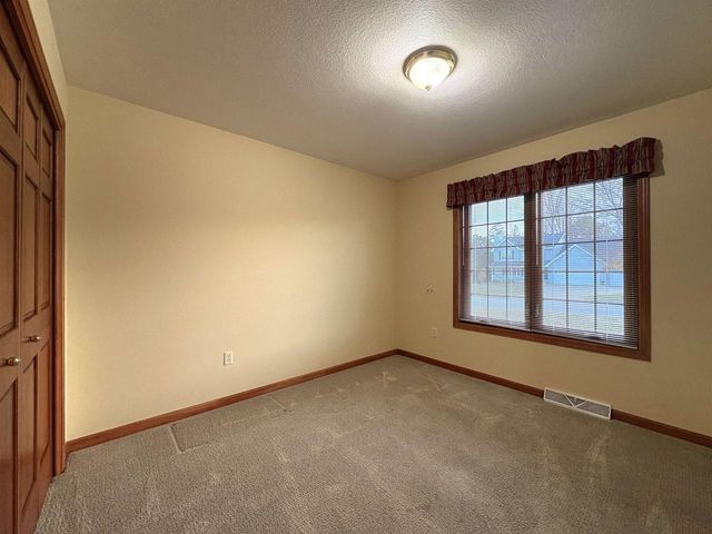 3186 LIBERTY BELL ROAD, Green Bay, WI 54313