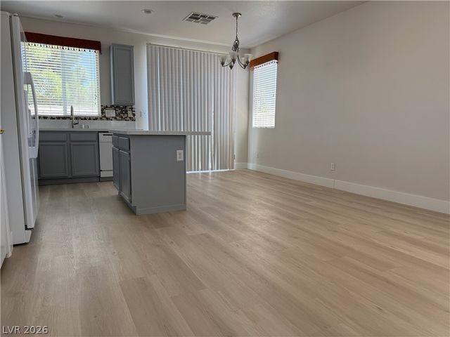 5732 Indian Springs Street, North Las Vegas, NV 89031