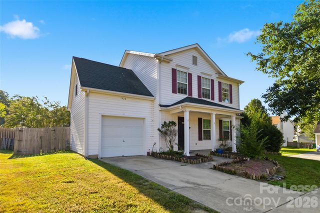 1428 Nature Place, Charlotte, NC 28214