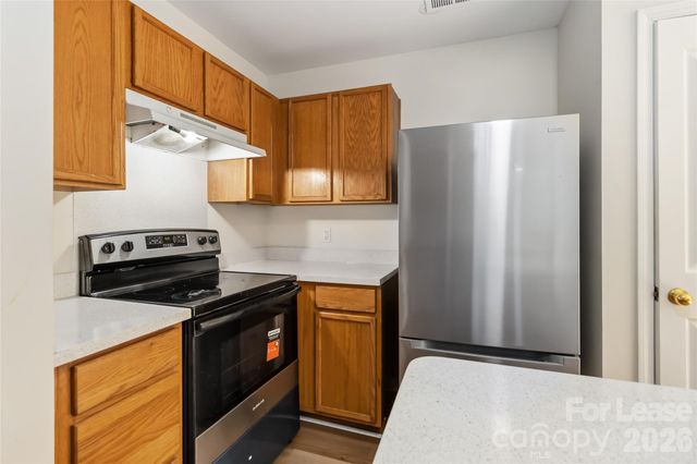 1428 Nature Place, Charlotte, NC 28214