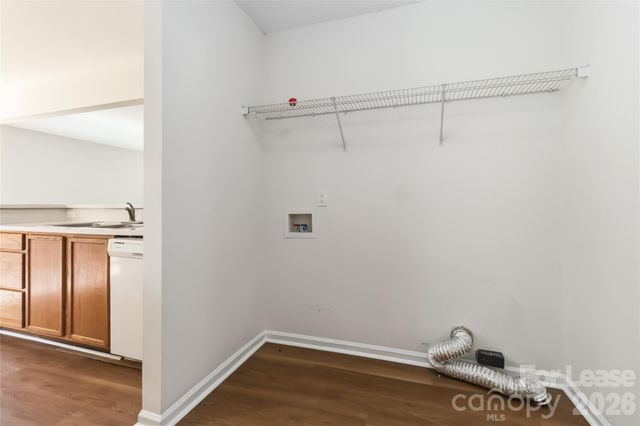 1428 Nature Place, Charlotte, NC 28214