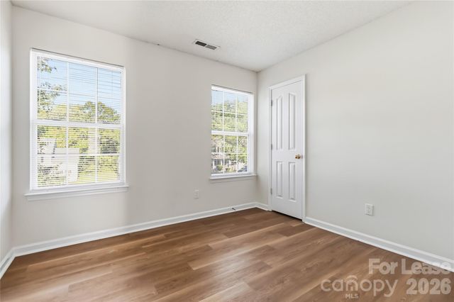 1428 Nature Place, Charlotte, NC 28214