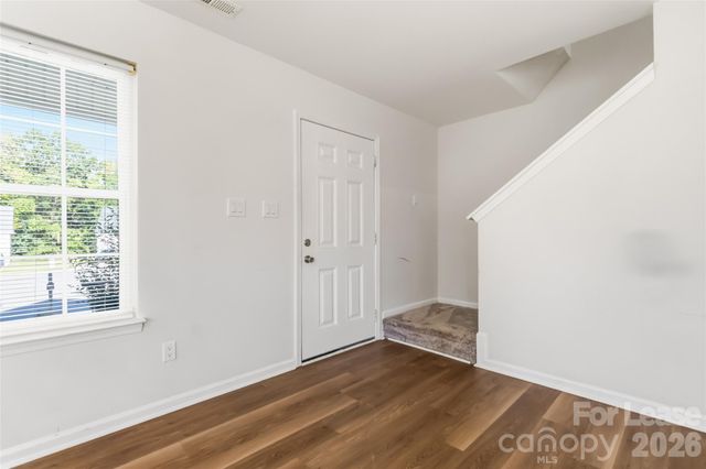 1428 Nature Place, Charlotte, NC 28214