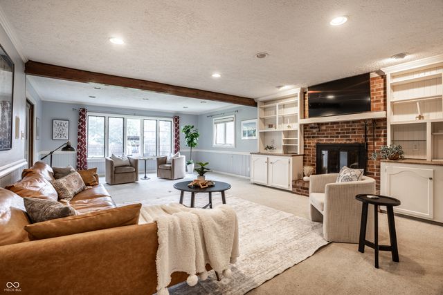 8030 Warbler Way, Indianapolis, IN 46256