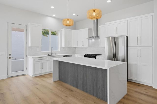 53145 Avenida Martinez, La Quinta, CA 92253