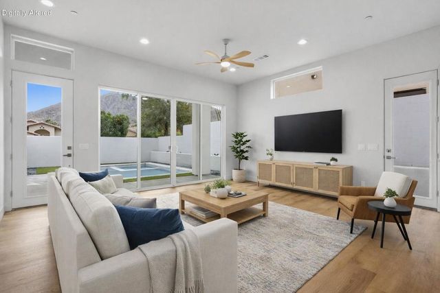 53145 Avenida Martinez, La Quinta, CA 92253