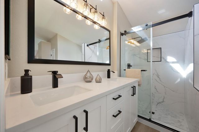 9304 Whittemore Dr, Elk Grove, CA 95624