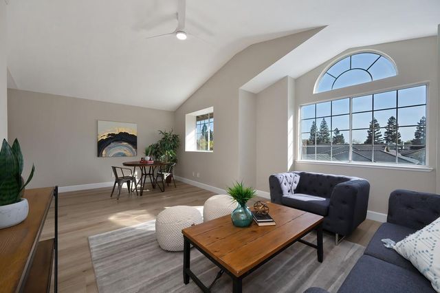 9304 Whittemore Dr, Elk Grove, CA 95624