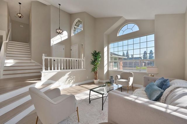 9304 Whittemore Dr, Elk Grove, CA 95624