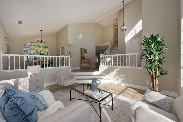 9304 Whittemore Dr, Elk Grove, CA 95624