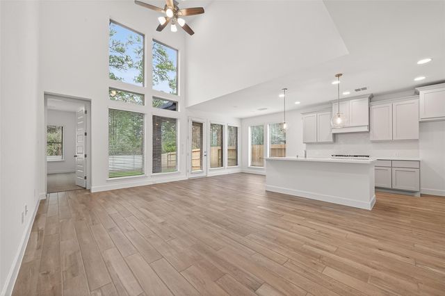 447 Audubons Shearwater Way, Magnolia, TX 77354