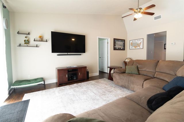 1005 TRANQUIVIEW LANE, Valrico, FL 33594