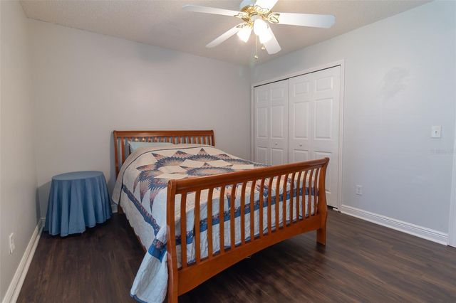 1005 TRANQUIVIEW LANE, Valrico, FL 33594