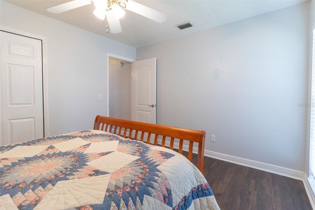 1005 TRANQUIVIEW LANE, Valrico, FL 33594