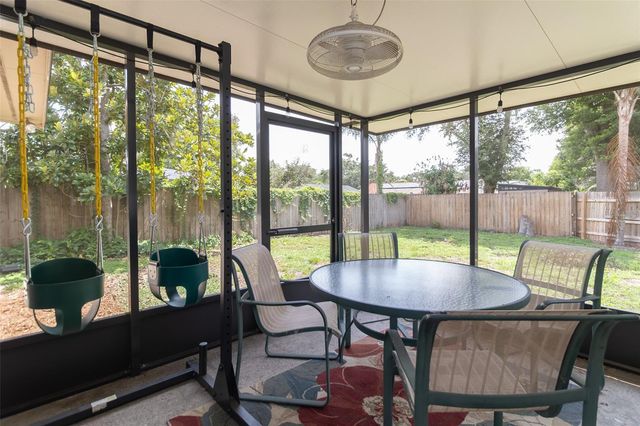1005 TRANQUIVIEW LANE, Valrico, FL 33594