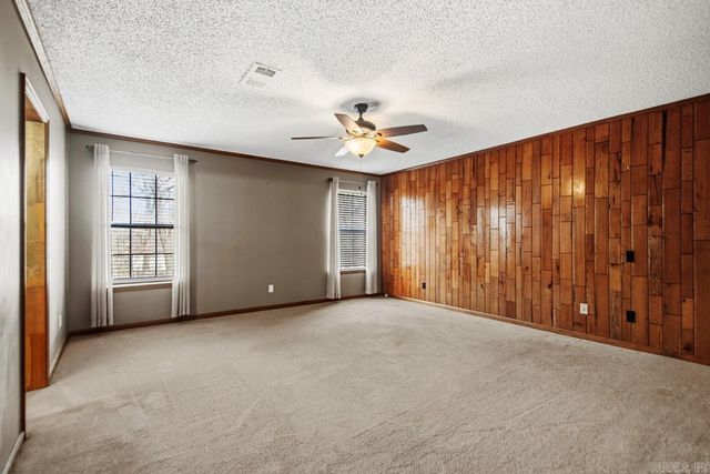 16 Thornhill Drive, Sherwood, AR 72120