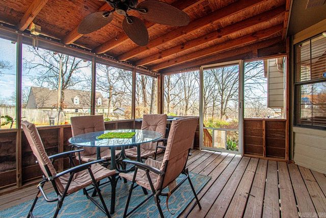 16 Thornhill Drive, Sherwood, AR 72120