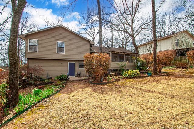 16 Thornhill Drive, Sherwood, AR 72120