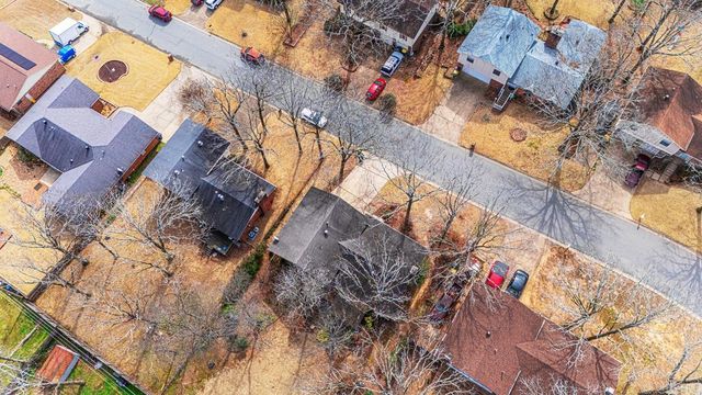 16 Thornhill Drive, Sherwood, AR 72120