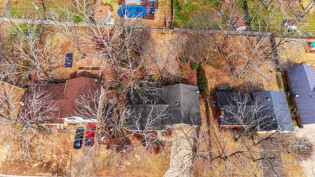 16 Thornhill Drive, Sherwood, AR 72120