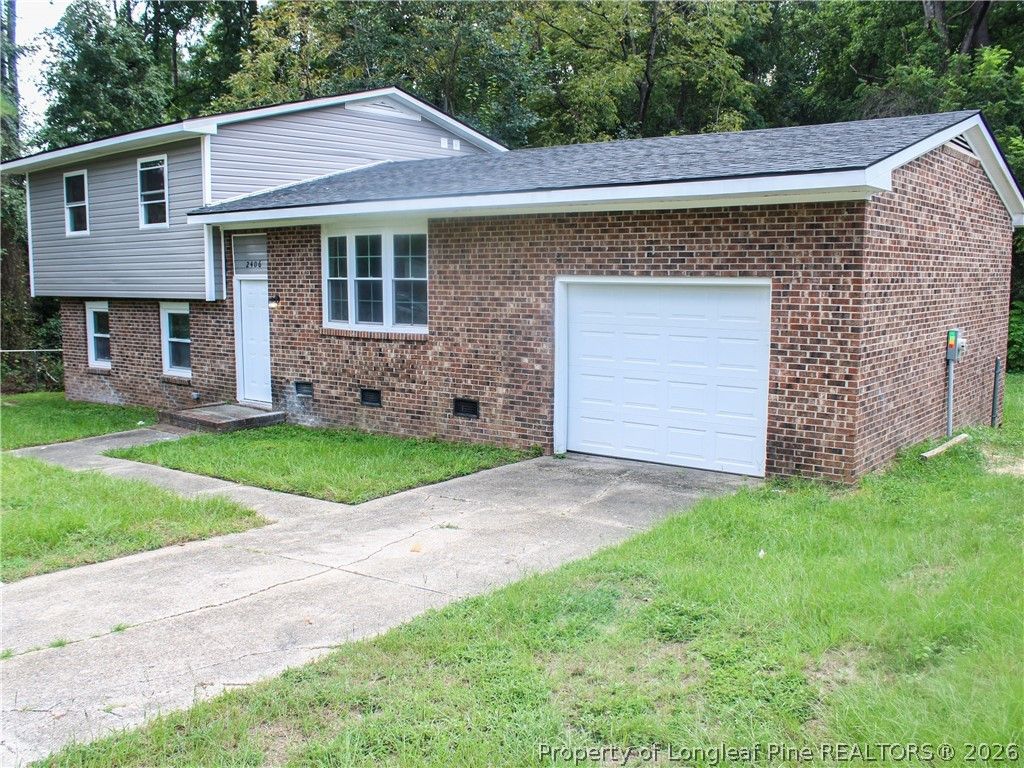 2406 W Brinkley Drive, Spring Lake, NC 28390 — photo 3