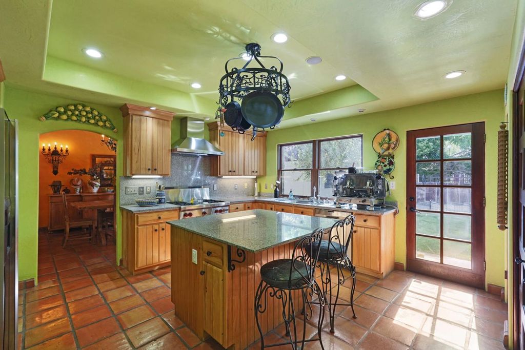 Image 50 of property listing at 115 S Avena Avenue, Lodi, CA 95240