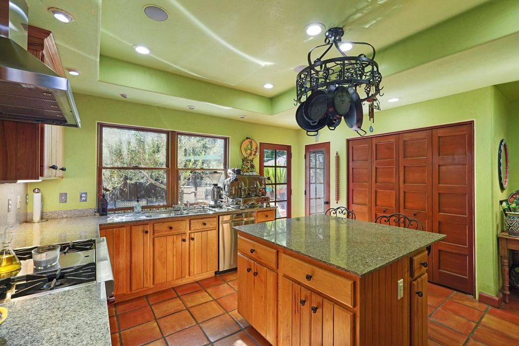 Image 51 of property listing at 115 S Avena Avenue, Lodi, CA 95240