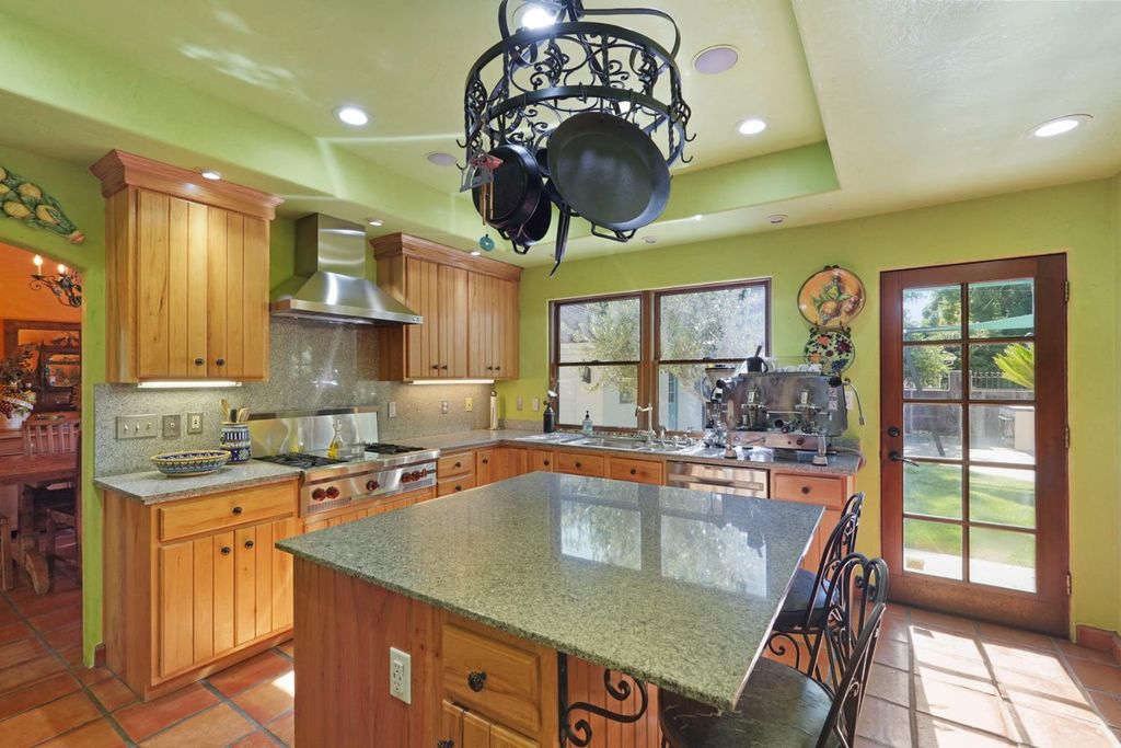 Image 55 of property listing at 115 S Avena Avenue, Lodi, CA 95240