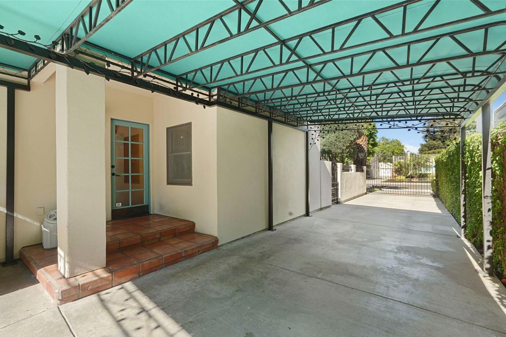 Image 58 of property listing at 115 S Avena Avenue, Lodi, CA 95240