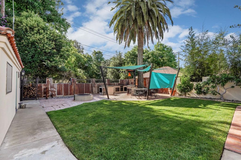 Image 61 of property listing at 115 S Avena Avenue, Lodi, CA 95240
