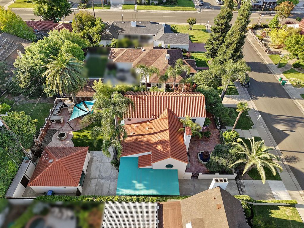 Image 9 of property listing at 115 S Avena Avenue, Lodi, CA 95240