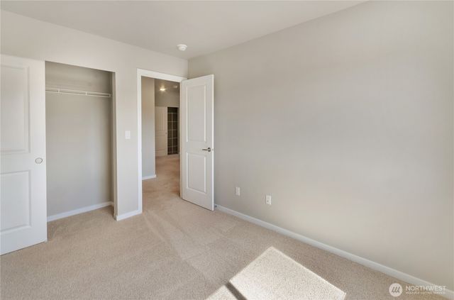 18207 37th Avenue E, Tacoma, WA 98446