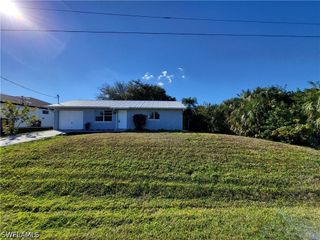 6143 Hester AVE, Fort Myers, FL 33905