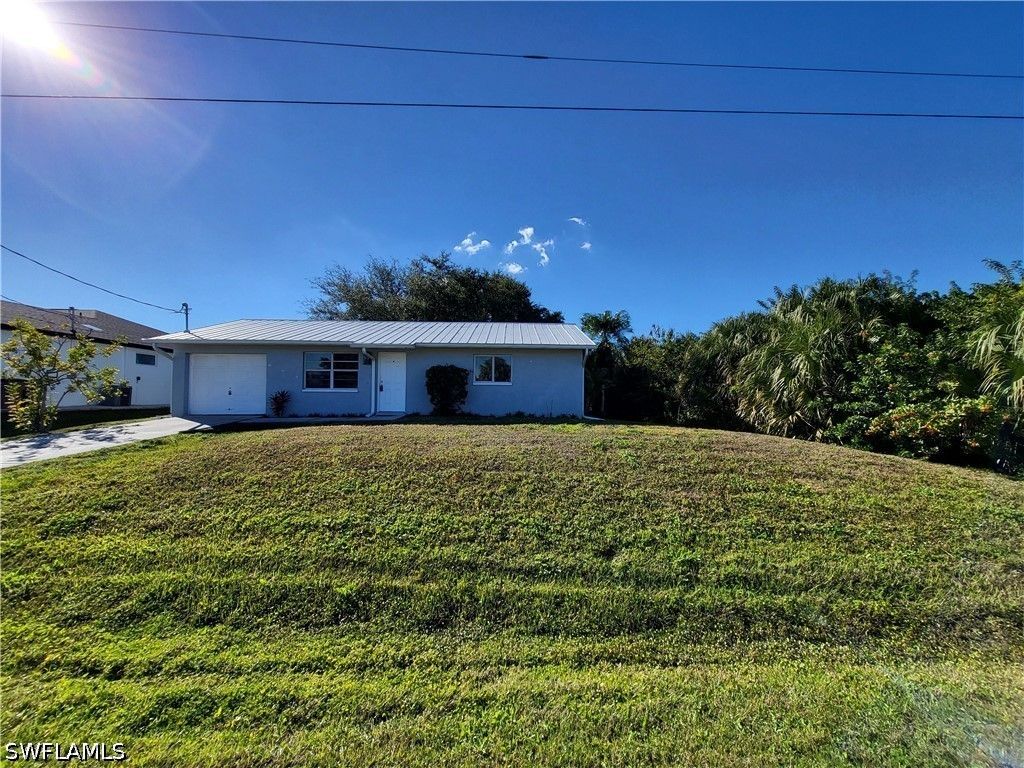 6143 Hester AVE, Fort Myers, FL 33905
