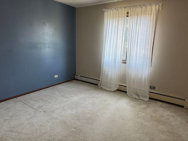 2710 Northcreek Drive 1804, Woodridge, IL 60517