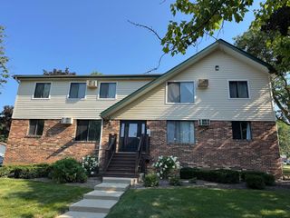 2710 Northcreek Drive 1804, Woodridge, IL 60517
