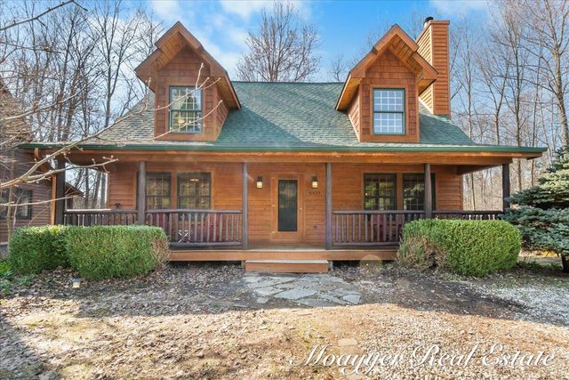 6459 Lilypad Lane, Saugatuck, MI 49453