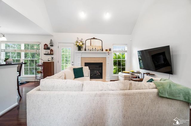 217 Potterstone Drive, Dundee, MI 48131