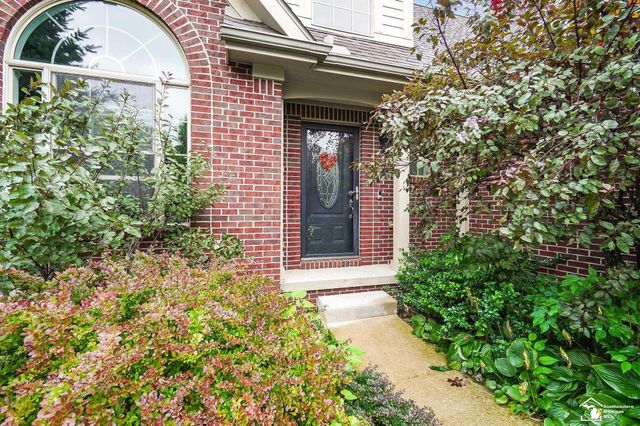 217 Potterstone Drive, Dundee, MI 48131