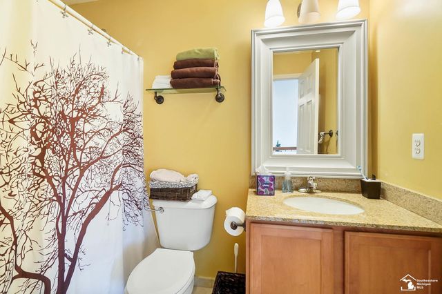 217 Potterstone Drive, Dundee, MI 48131