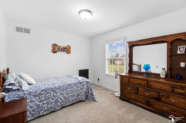 217 Potterstone Drive, Dundee, MI 48131