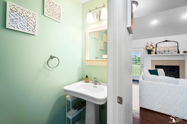 217 Potterstone Drive, Dundee, MI 48131