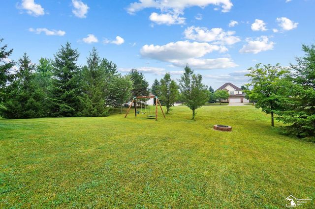 217 Potterstone Drive, Dundee, MI 48131