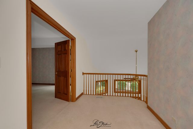 542 W Rosiland Drive, Palatine, IL 60074