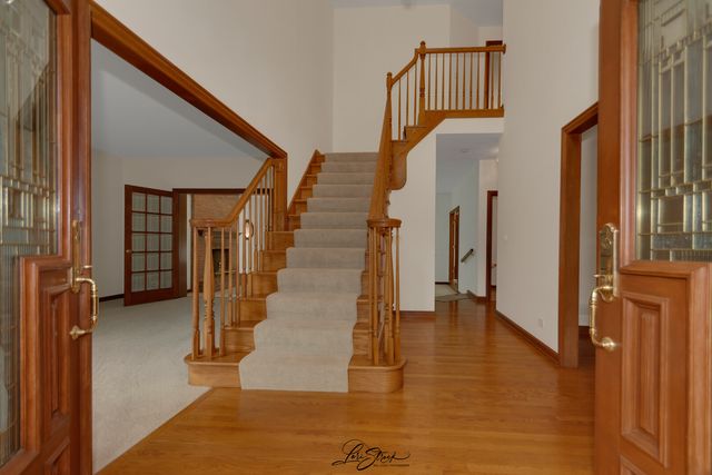 542 W Rosiland Drive, Palatine, IL 60074