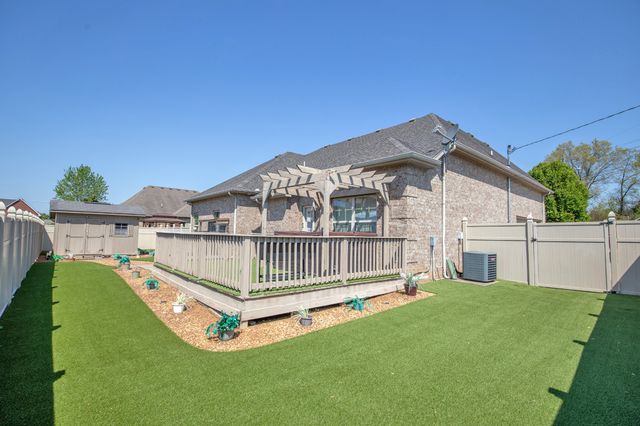 8020 Dave Way, Smyrna, TN 37167